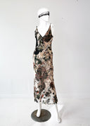 Mid Lux Lisbon - Sheer Wallpaper Floral